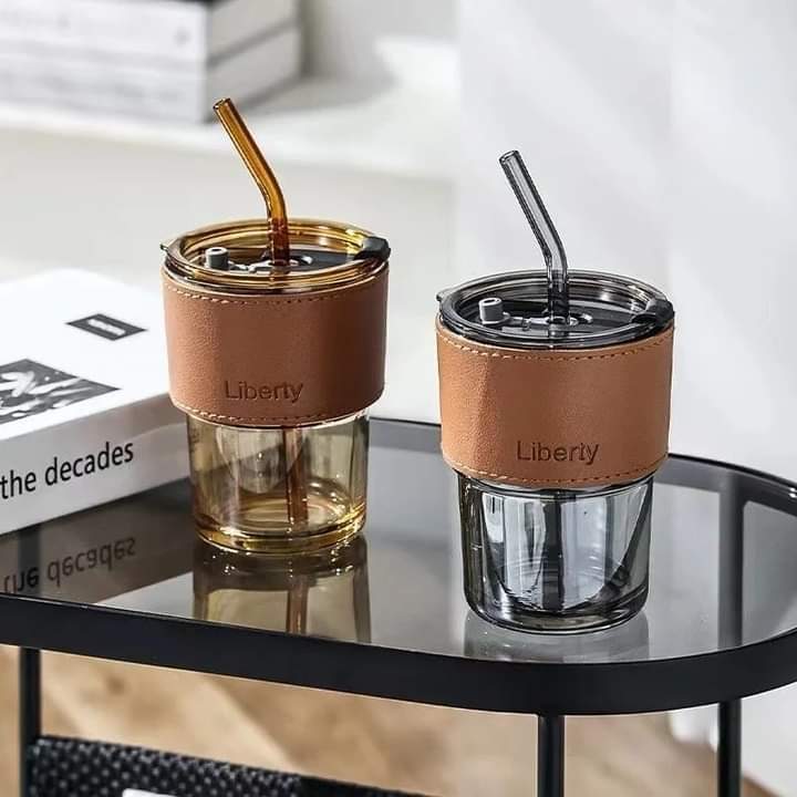 Reusable Coffee Mug with Straw 300ml | Leakproof Lid & Heat-Resistant PU Leather Sleeve for Hot & Cold Drinks