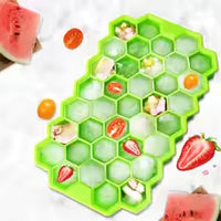 Honeycomb Silicone Ice Tray – 37-Grid Hexagon Ice Cube Maker with Lid for Freezer & Drinks